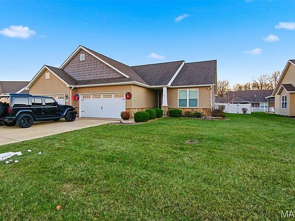 2nd image of 7304 Graythorn Ct Unit A