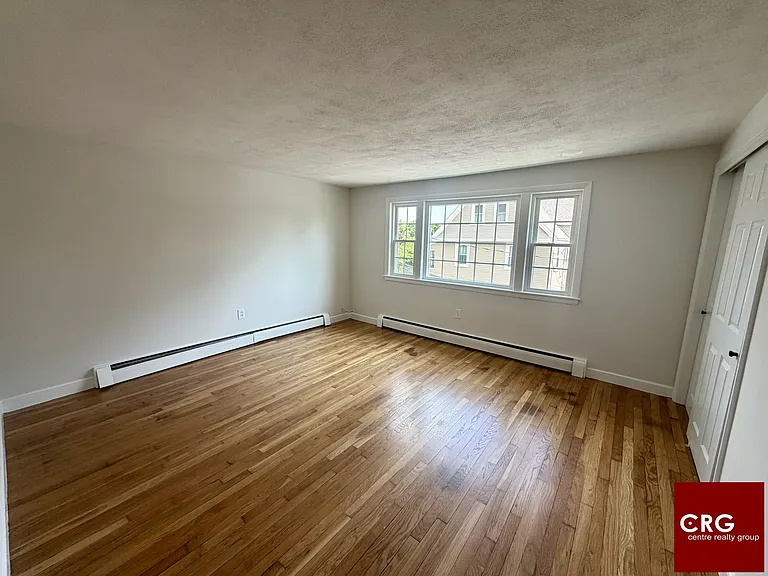 25 Crandall St #2 — Photo 2