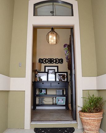 3rd image of 1916 Vista View Dr