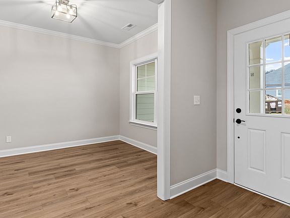 5th image of 3530 Windmill Way #208
