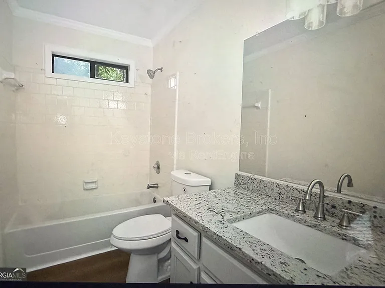 401 Vardon Way — Photo 5