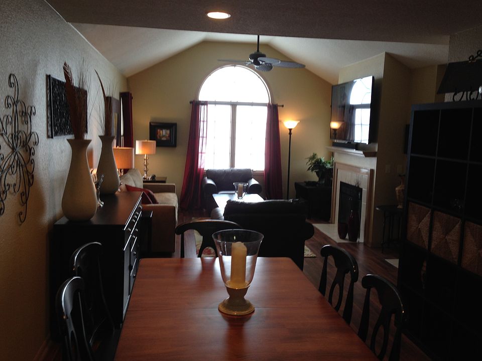 1st image of 414 Turnbury Ln