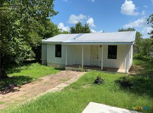 202 Cottage St, Seguin, TX 78155