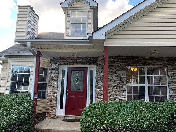 3rd image of 6307 Mosswoods Dr