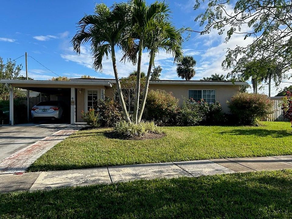 1st image of 1304 E River Drive