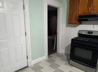 162 Oak St #1, Waterbury, CT 06704