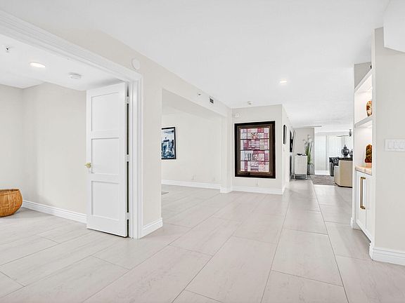 4th image of 7233 Promenade Dr #101