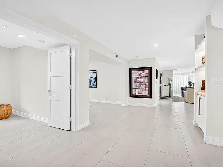 7233 Promenade Dr #101 — Photo 4