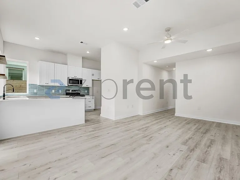 2000 Riverside Farms Rd #9102 — Photo 3