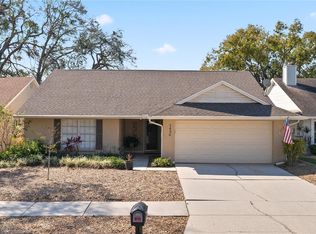 1420 High Knoll Dr, Brandon, FL 33511