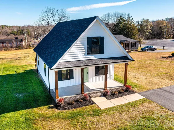 200 N Center St, Hildebran, NC 28637