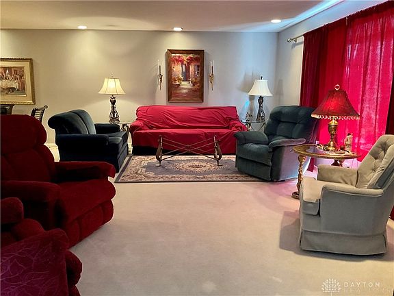 3rd image of 309 Burgess Ave