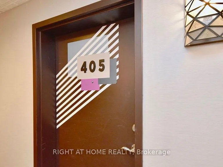 299 Cundles Rd E #405 — Photo 5