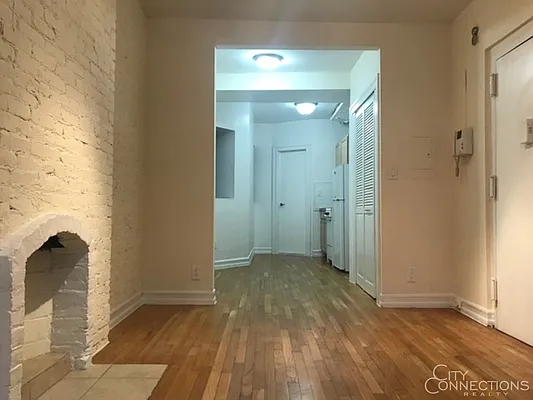 Rented by City Connections Realty | media 17