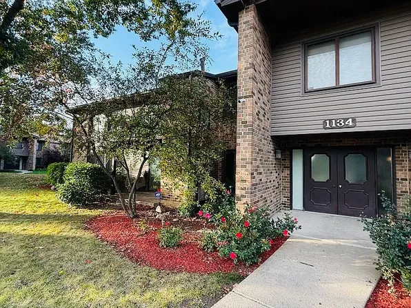 1134 E Randville Dr Unit 1I, Palatine, IL 60074