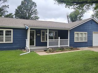 1721 Cron St, Augusta, KS 67010
