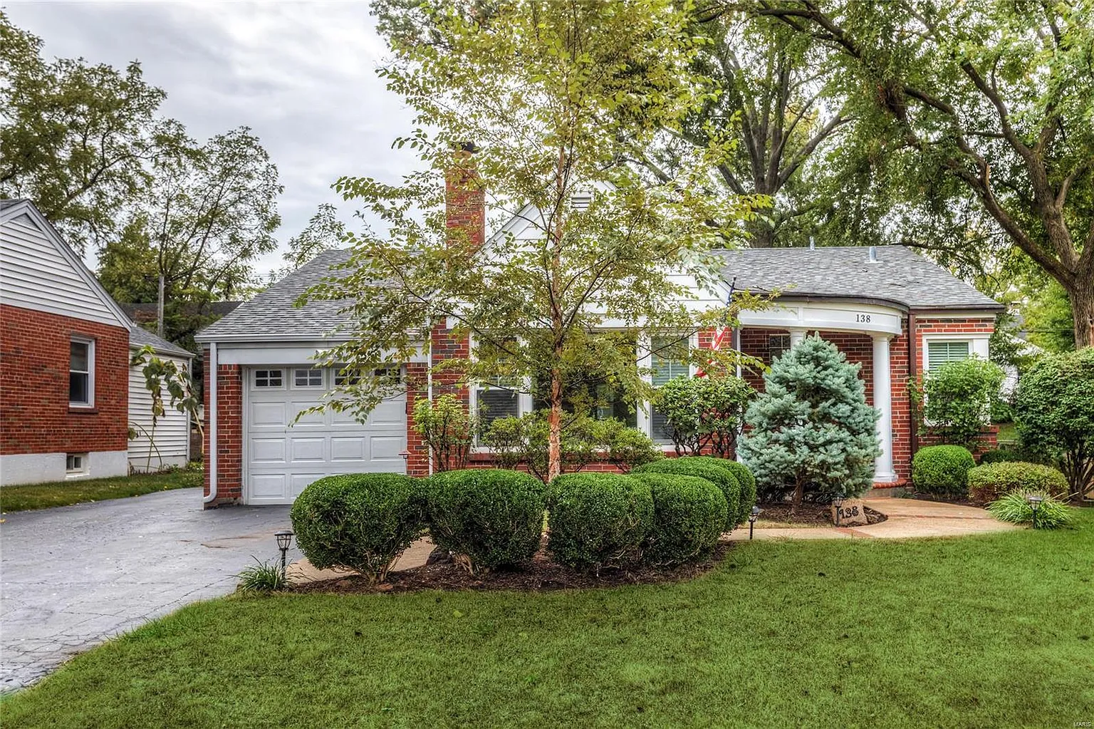 138 Manlyn Dr photo 1