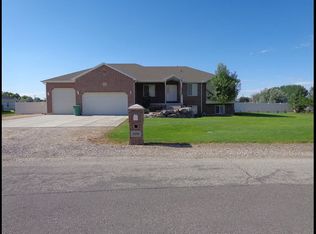 5391 W 4325 S, Hooper, UT 84315