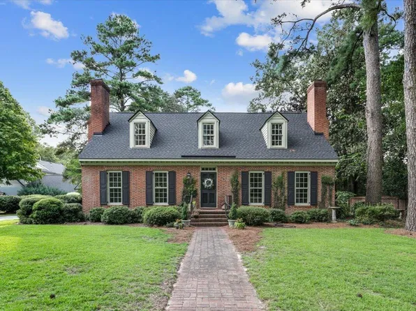 804 Chestnut Dr, Smithfield, NC 27577