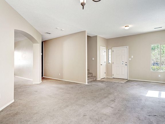 5th image of 9519 Valletta Ave NW