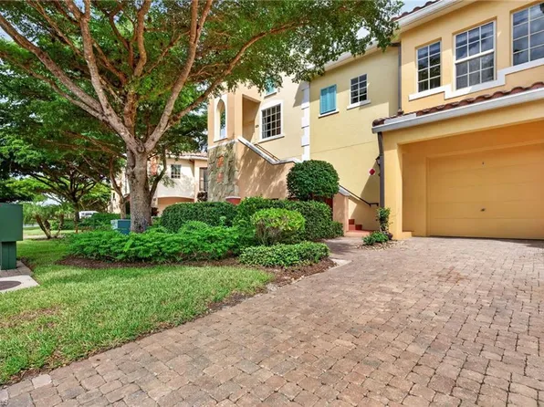 8701 Piazza Del Lago Cir Unit 202, Estero, FL 33928