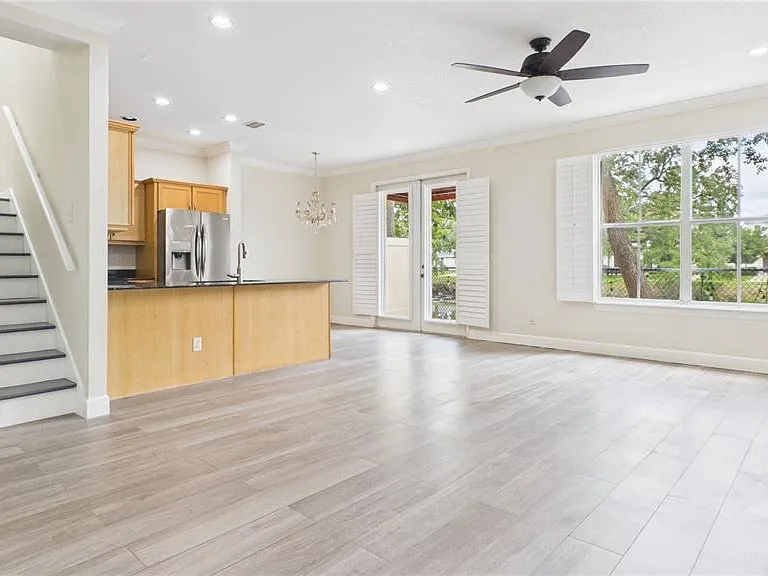505 S Tampania Ave #7 — Photo 4