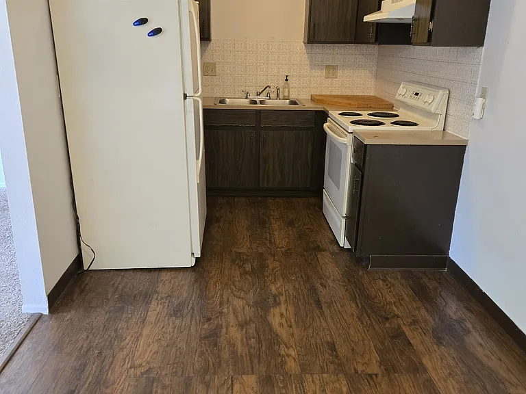 417 Loma Linda Dr #4 — Photo 3