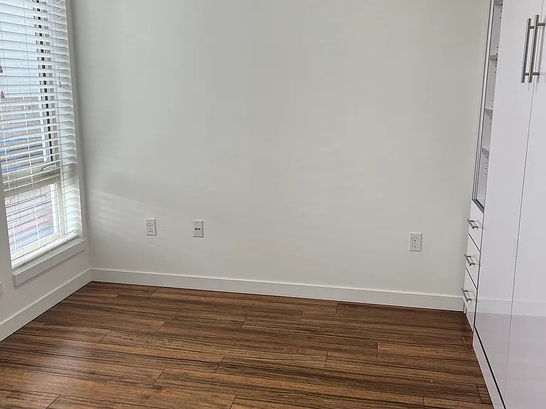 Viridian Apartments — Photo 15