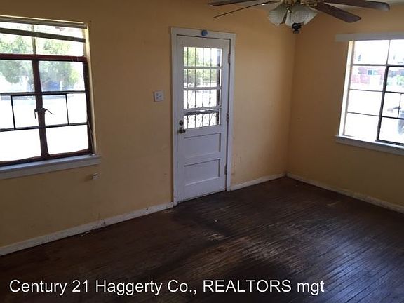 2nd image of 1319 Chadbourne St