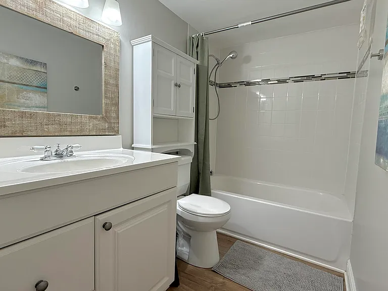 401 Golden Isles Dr #409 — Photo 22
