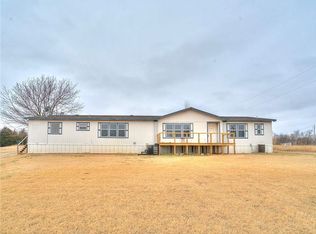 417 S Cemetery Rd, Tuttle, OK 73089