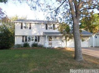 10633 Xavis St NW, Coon Rapids, MN 55433