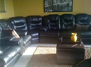1st image of 211 Greenbrier Cir