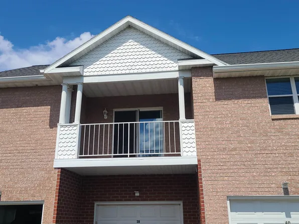 1807 Ridgeway Dr Unit 38, De Pere, WI 54115