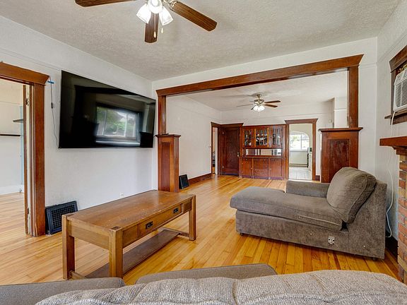 5th image of 2603 E Queen Ave