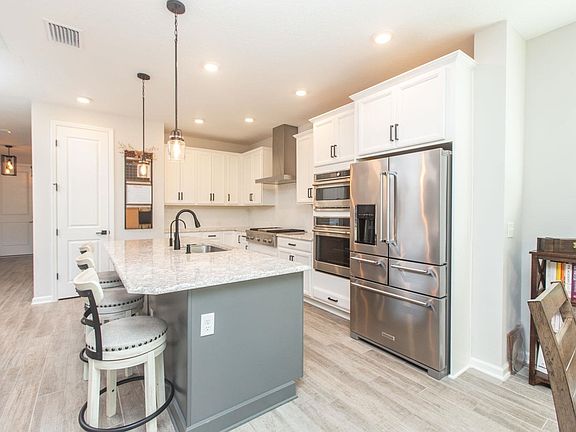 3rd image of 267 Windley Dr
