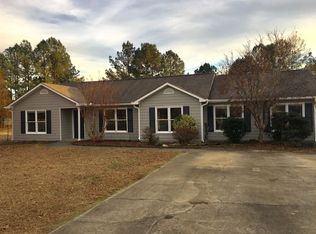 11 Winter Wood Ct, Taylorsville, GA 30178