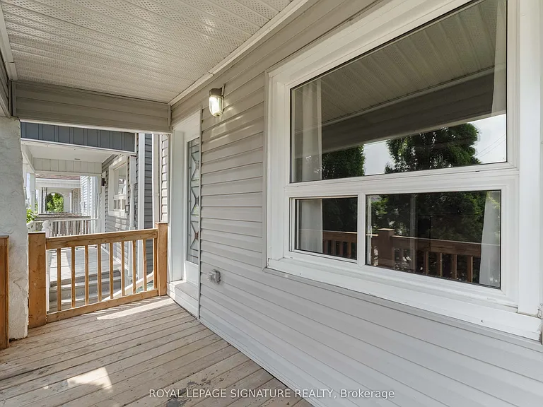 1045 Cannon St E #1 — Photo 4