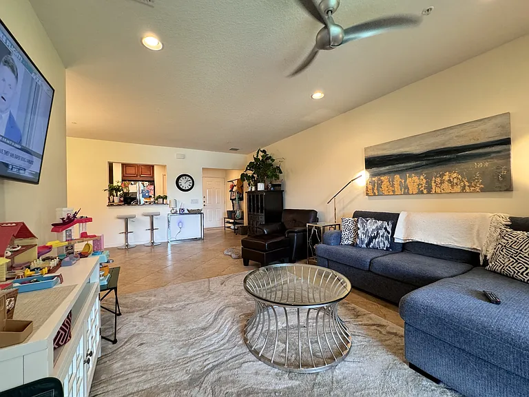 4122 Overture Cir — Photo 10