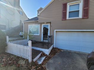 556 Townview Cir W, Mansfield, OH 44907