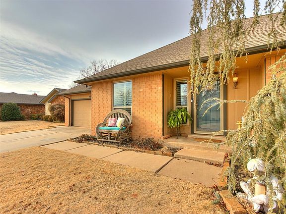 2nd image of 4221 Cherry Hill Ln