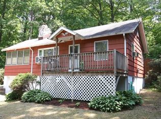 2019 Lakeside Dr W, Highland Lakes, NJ 07422