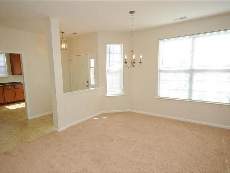 1101 Tenbury Pl — Photo 9