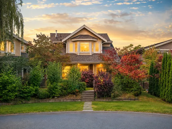 4675 Buxton Ct, Burnaby, BC V5H 1J1