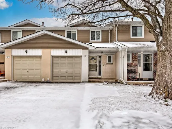 13 Carisbrooke Ct, Brampton, ON L6S 3K1