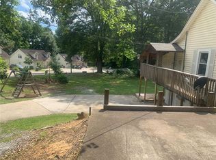 509 Adamson Ave #A/B, Carrollton, GA 30117