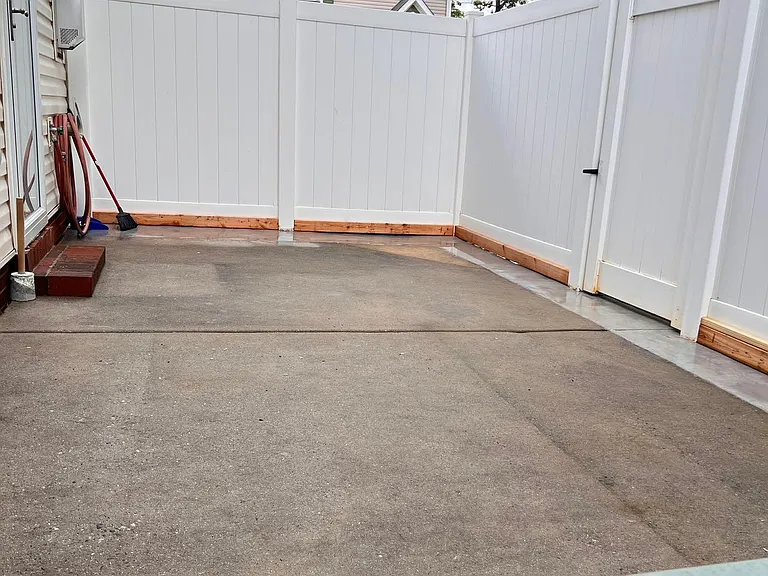 3553 Parkhill Crossing Dr — Photo 1