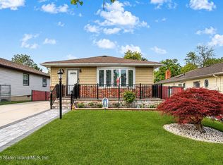 29 Peter Ave, Staten Island, NY 10306