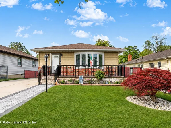 29 Peter Ave, Staten Island, NY 10306