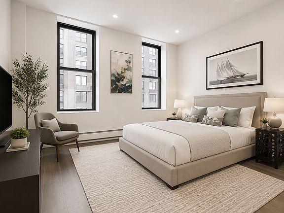 2nd image of 314 W 39th St APT 4E